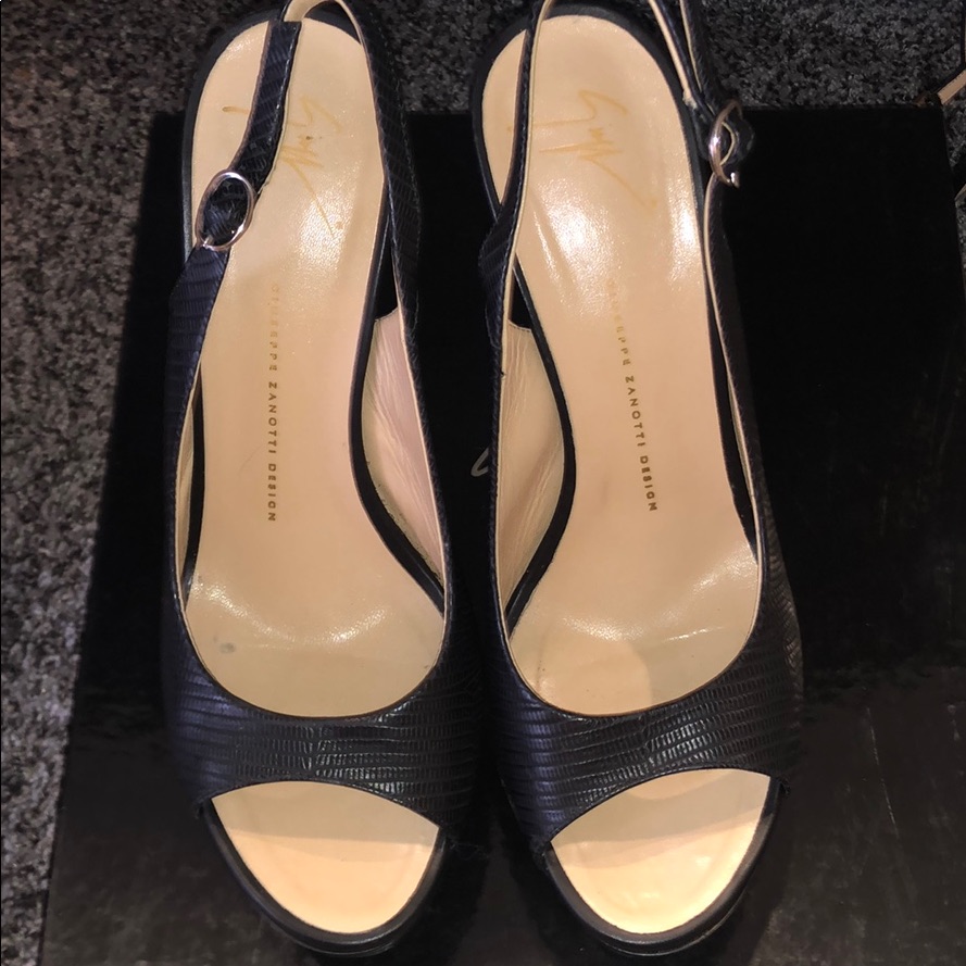 Giuseppe Zanotti Black Platform Heel